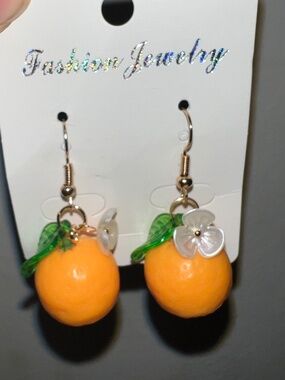 Cute Orange Blossom Earrings!